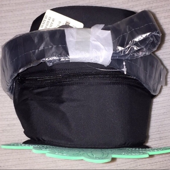 🆕 Victoria’s Secret PINK Pineapple Lunch Cooler - Picture 3 of 4